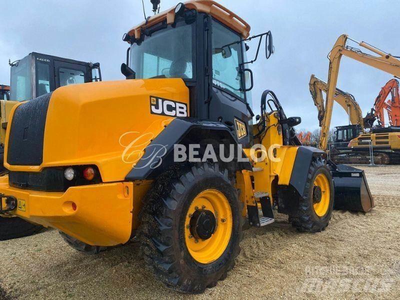 JCB 411 Tekerlekli yükleyiciler