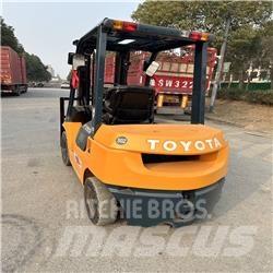 Toyota 62-7 FD N 30 Dizel forkliftler