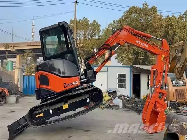 Hitachi ZX 50 Mini ekskavatörler, 7 tona dek