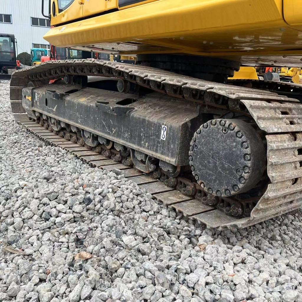 Komatsu PC 240 Paletli ekskavatörler