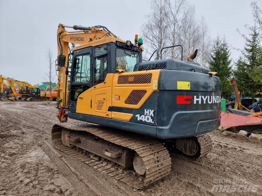 Hyundai HX 140 L Paletli ekskavatörler