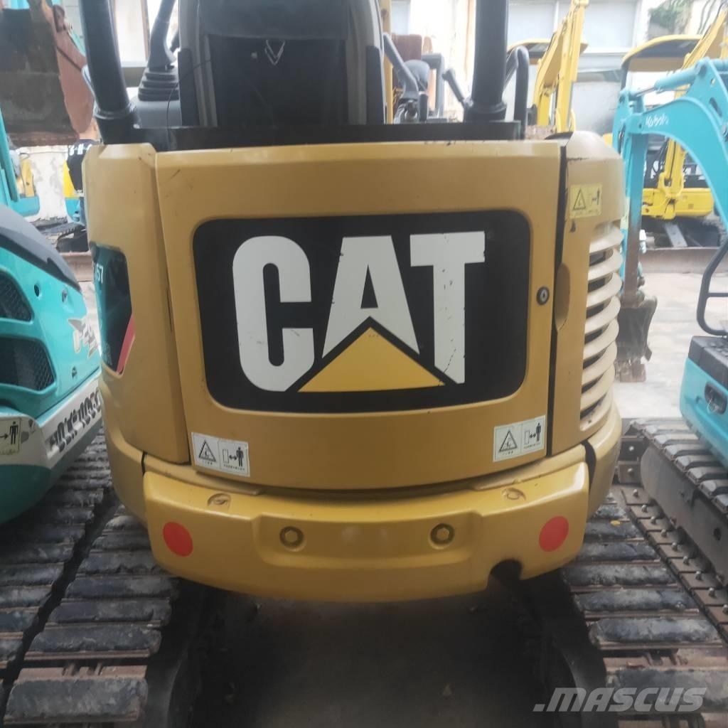 CAT 302C Mini ekskavatörler, 7 tona dek