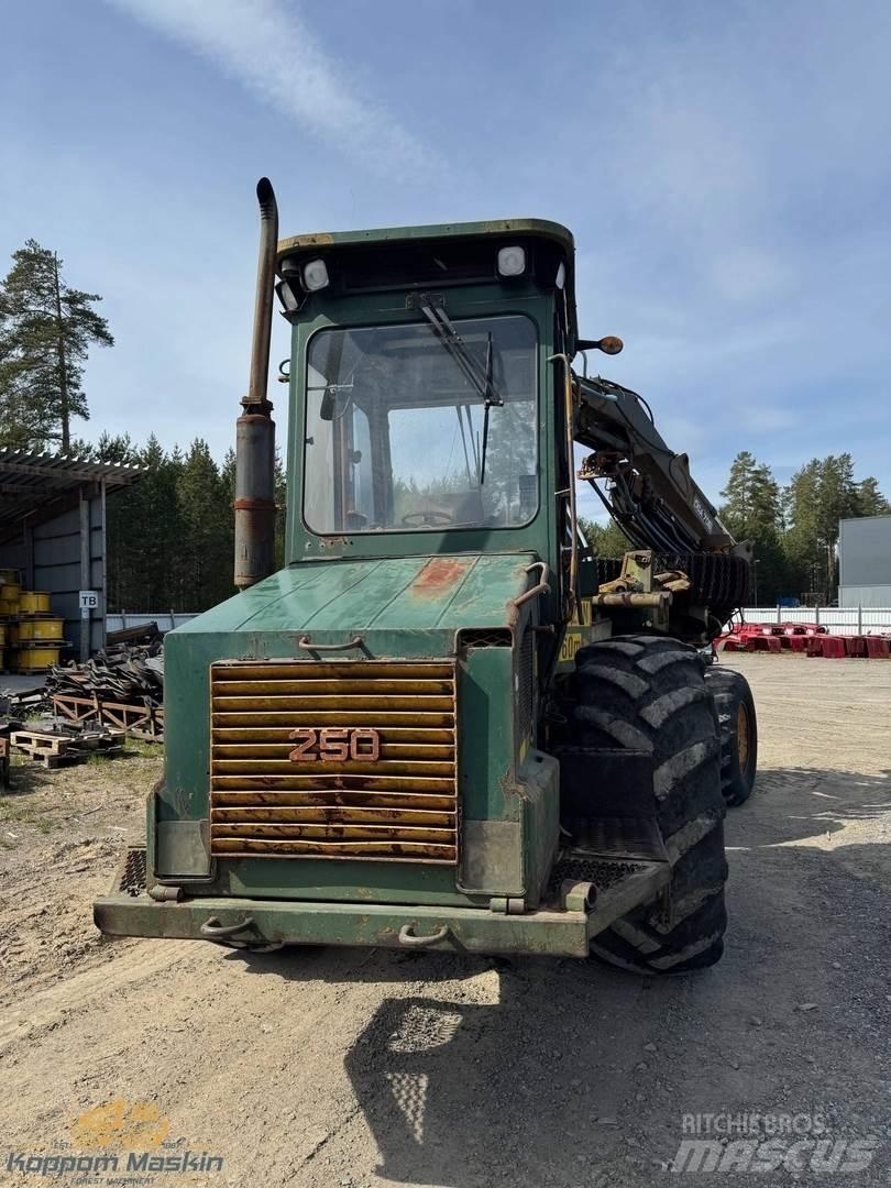 Ösa 250/706 Biçerdöverler