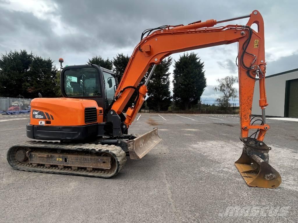 Doosan DX 85 R-3 Midi ekskavatörler 7 - 12 t