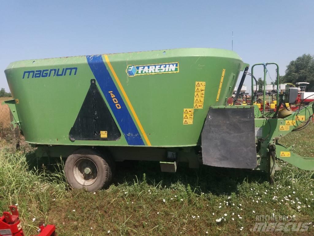 Faresin TMR-V-D 1400 Mikser besleyiciler