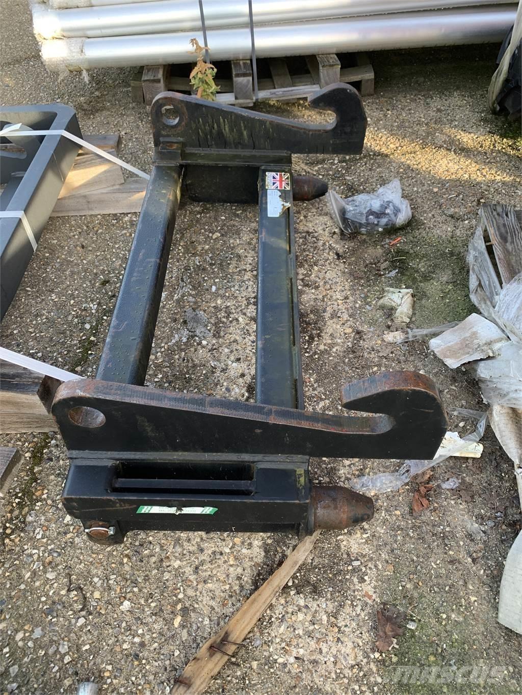  ADAPTOR PLATE Diger tarim makinalari