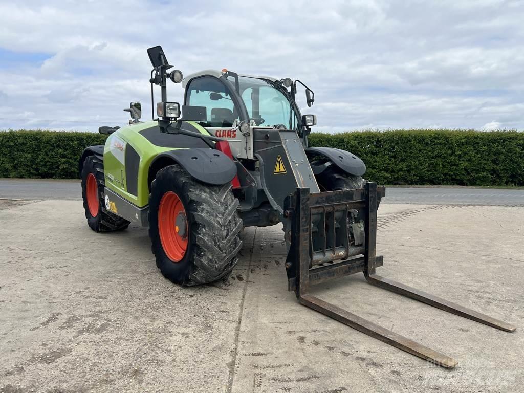 CLAAS 6030 Tarimsal teleskopik yükleyiciler
