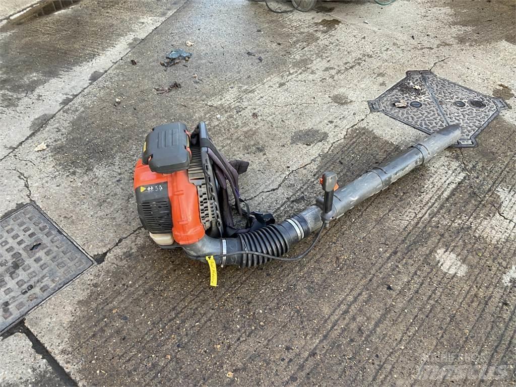 Husqvarna 570BTS Diger tarim makinalari