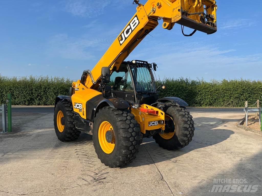 JCB 560-80 Tarimsal teleskopik yükleyiciler