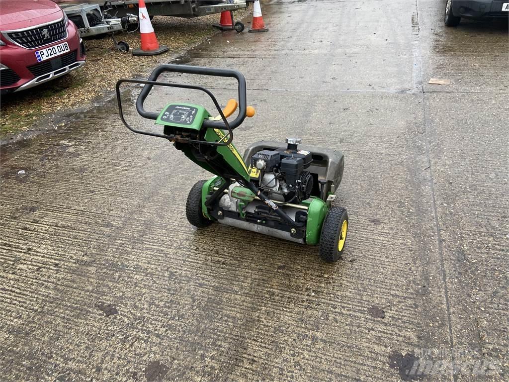 John Deere 220C Diger tarim makinalari