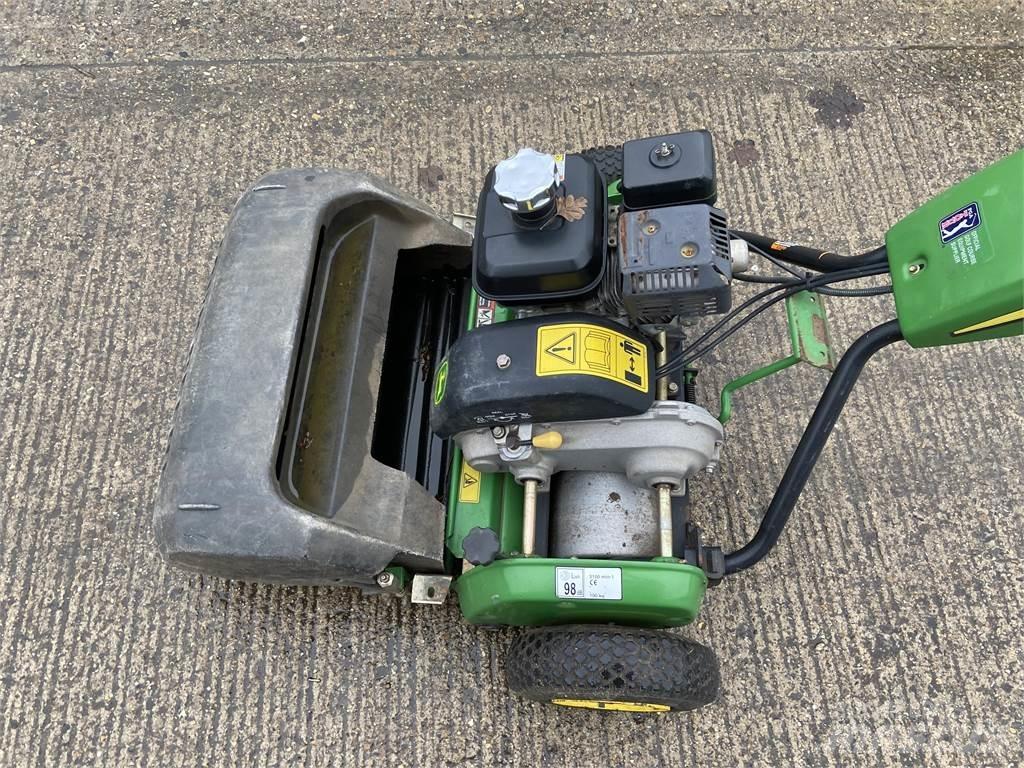 John Deere 220C Diger tarim makinalari
