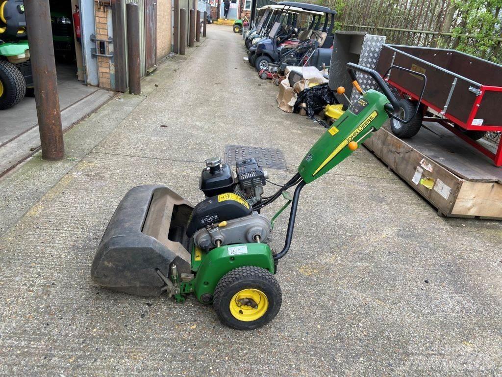 John Deere 220C Diger tarim makinalari