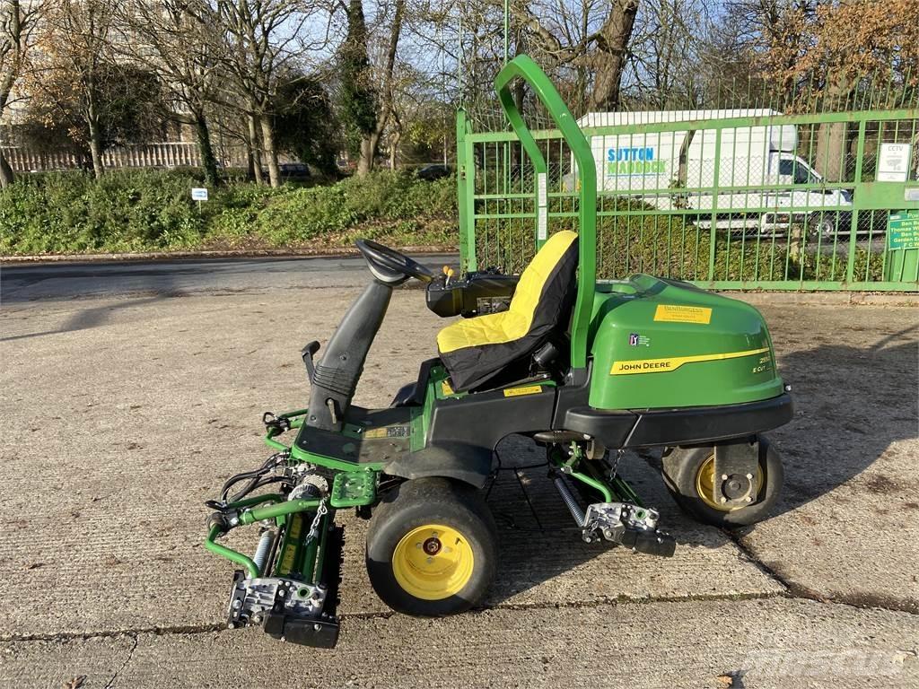 John Deere 2550E Diger tarim makinalari