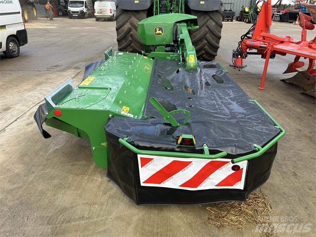 John Deere 331 Diskli çayir biçme makinasi