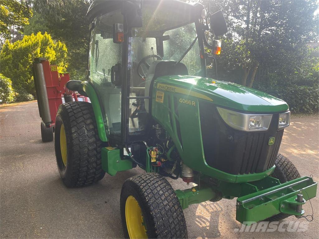John Deere 4066R Traktörler