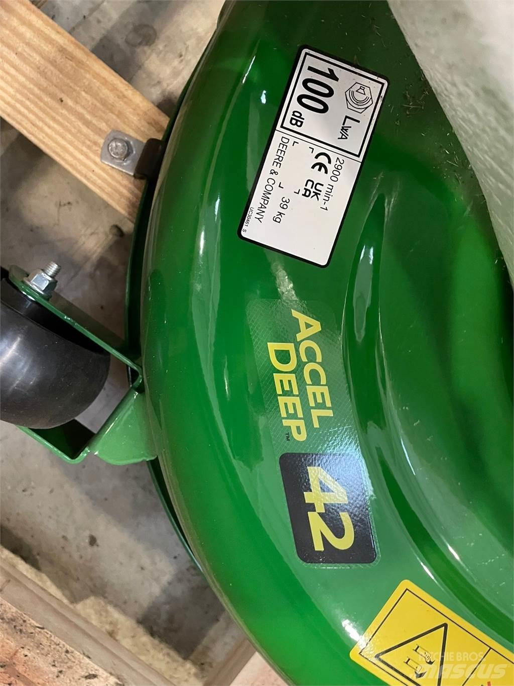 John Deere 42A Diger tarim makinalari