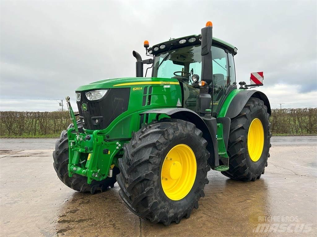 John Deere 6250R Traktörler