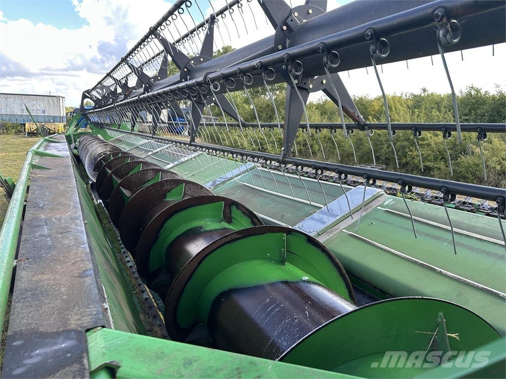 John Deere 635PF Biçerdöverler