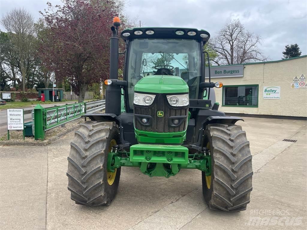 John Deere 6R120 Traktörler