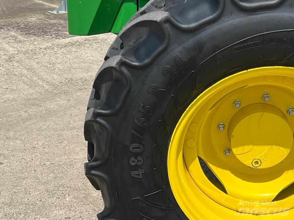John Deere 6R120 Traktörler