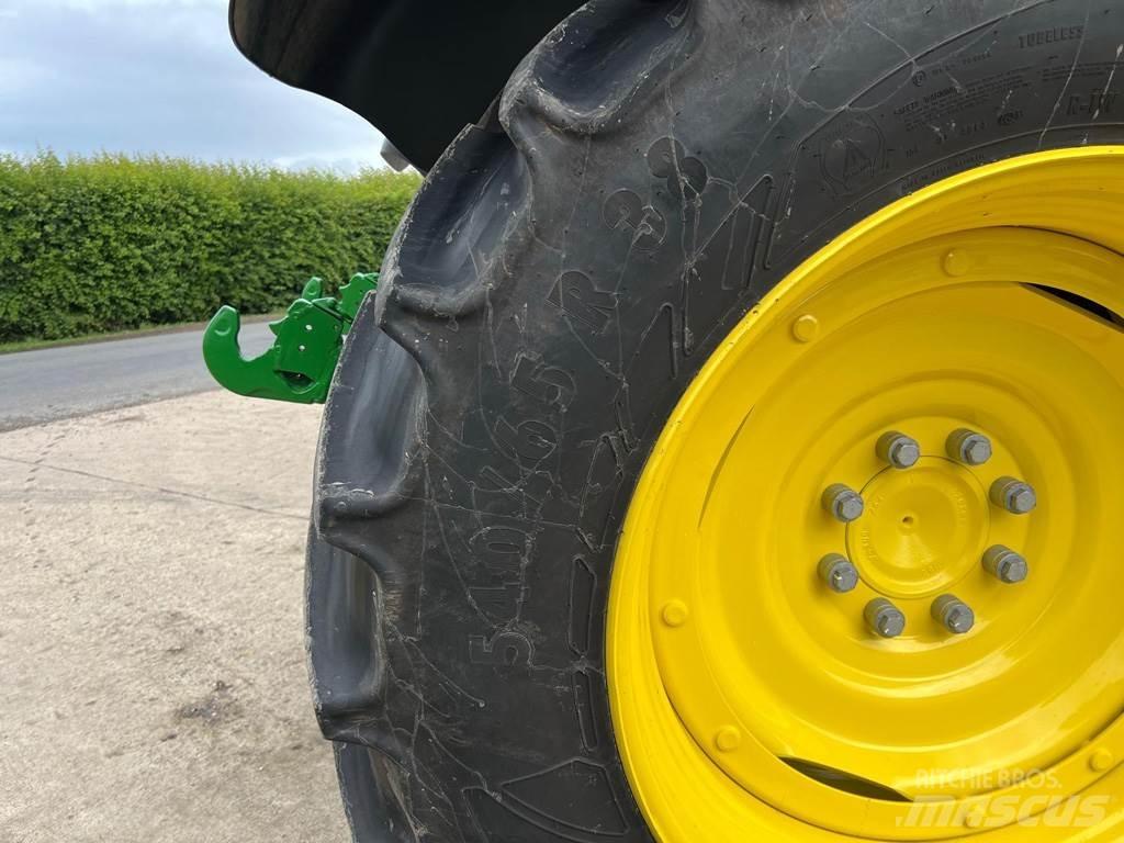 John Deere 6R120 Traktörler