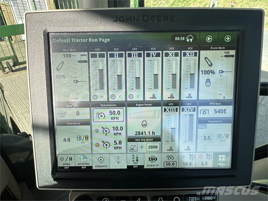 John Deere 6R215 Traktörler
