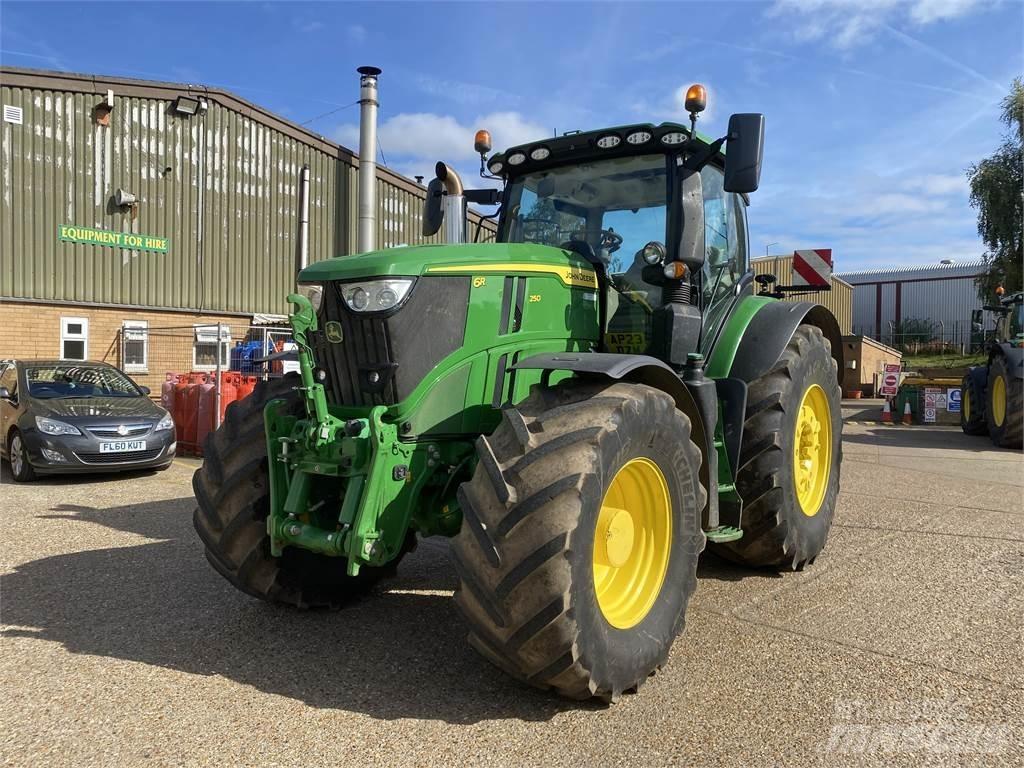 John Deere 6R250 Traktörler