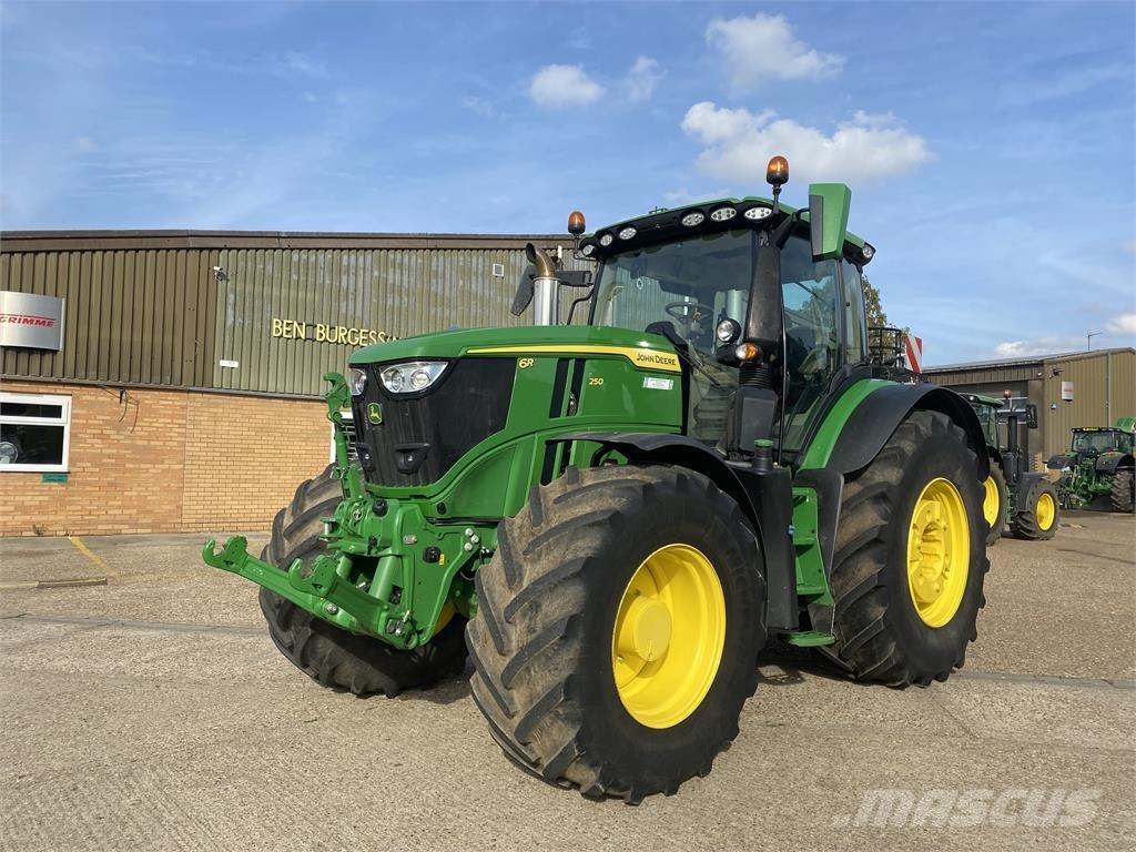 John Deere 6R250 Traktörler