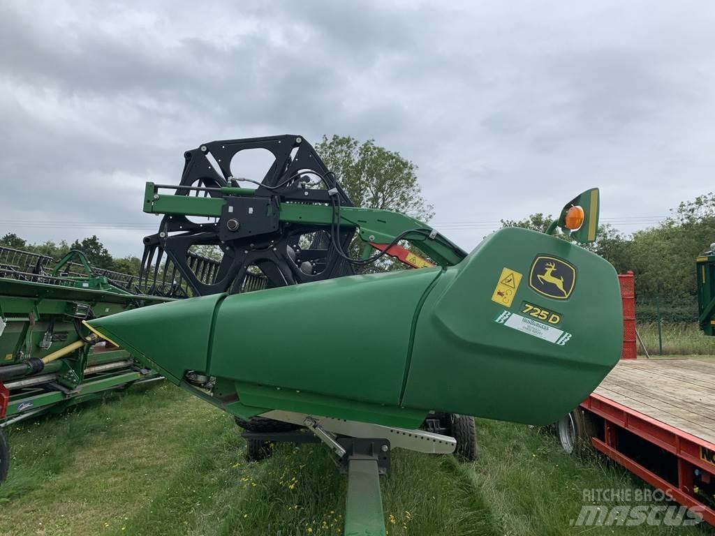 John Deere 725D Biçerdöverler