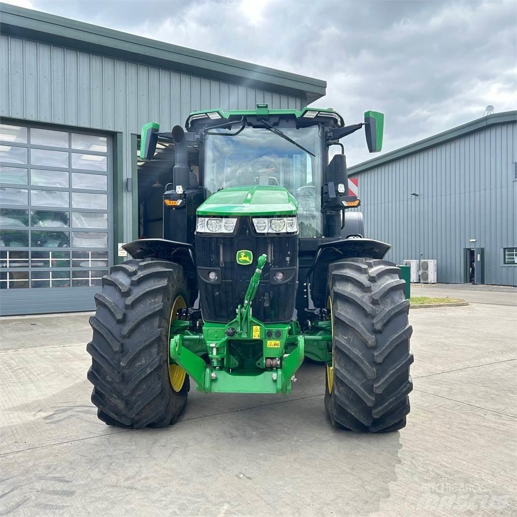John Deere 7R330 Traktörler