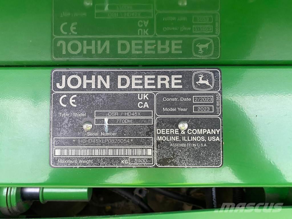 John Deere HDX45 Biçerdöverler