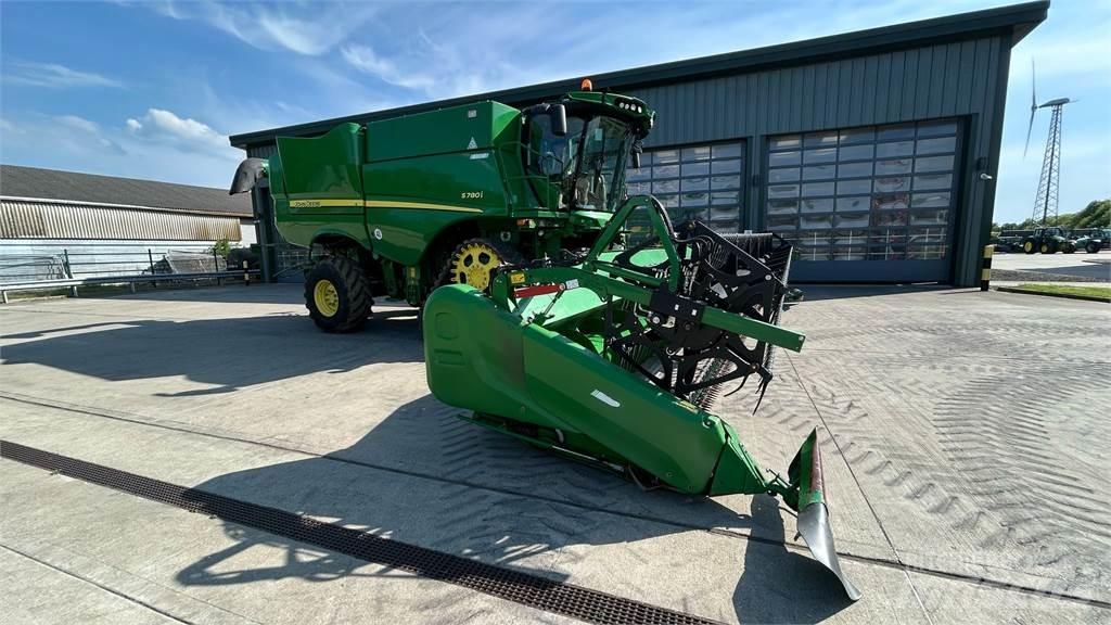 John Deere S780 Biçerdöverler