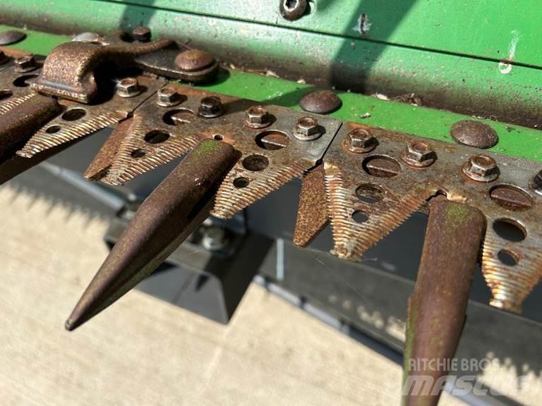 John Deere T670 Biçerdöverler