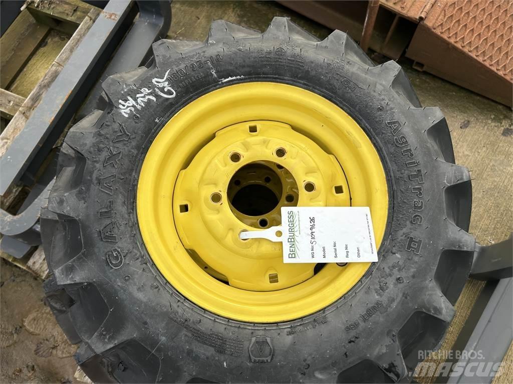 John Deere TYRES Diger tarim makinalari
