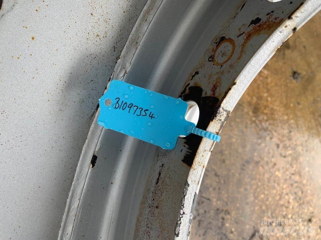 Kramer 500/70R24 Tekerlekler