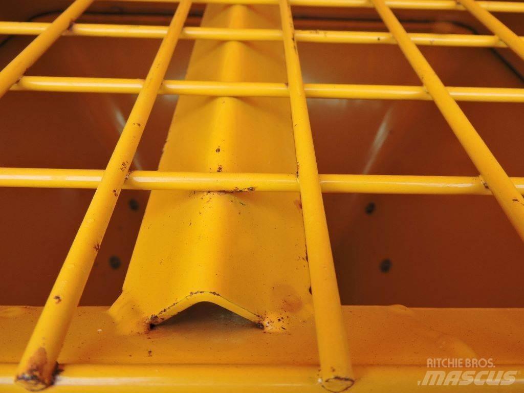 Krm S3 Mineral gübre dagiticilar