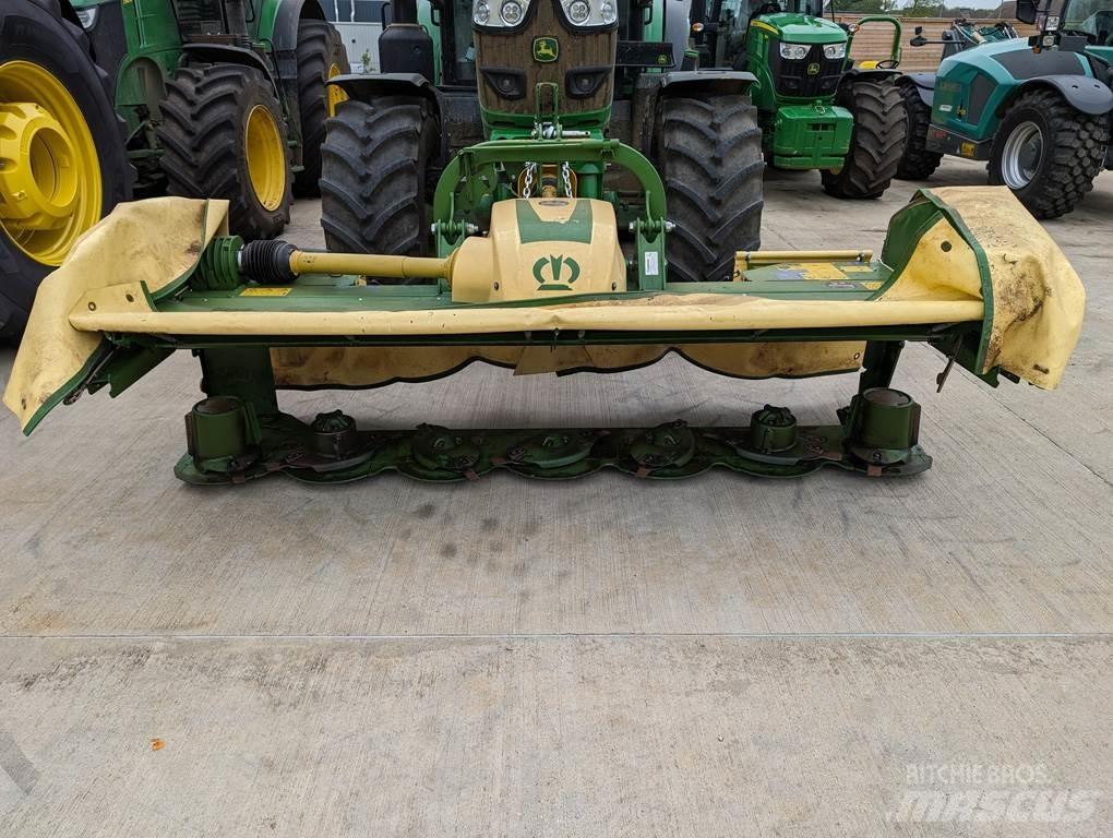 Krone F320M Hasat makineleri