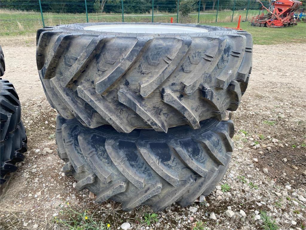 Kuhn 600/65R38 Tekerlekler