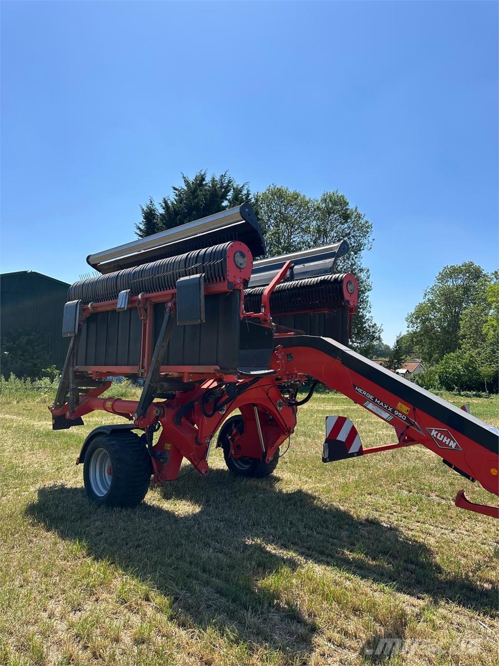 Kuhn MERGEMAXX950 Hasat makineleri