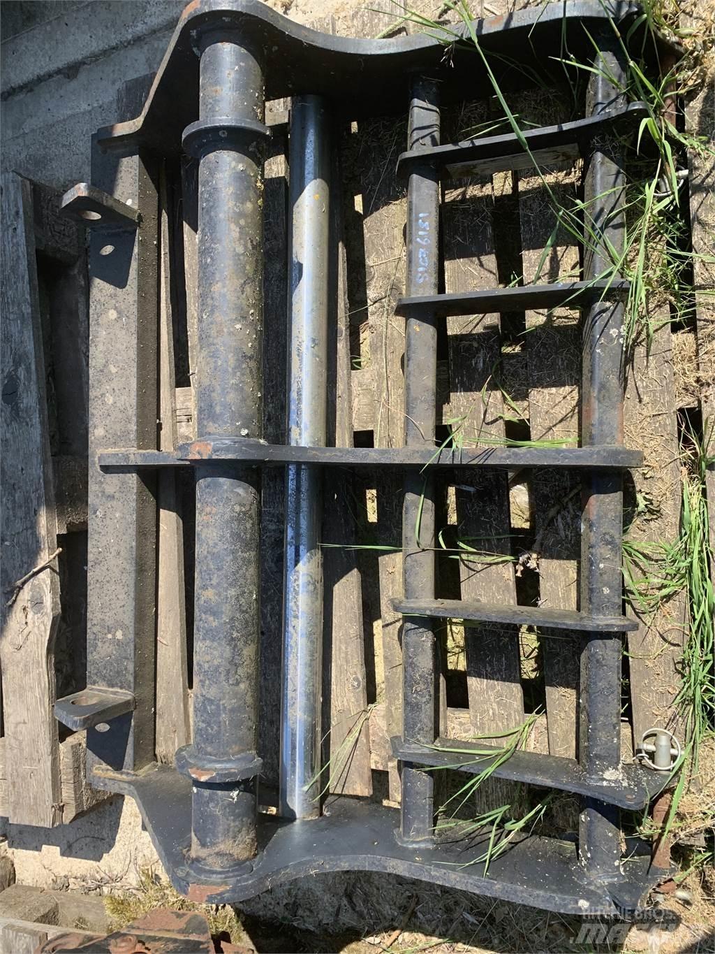 Manitou HEADSTOCK Tarimsal teleskopik yükleyiciler
