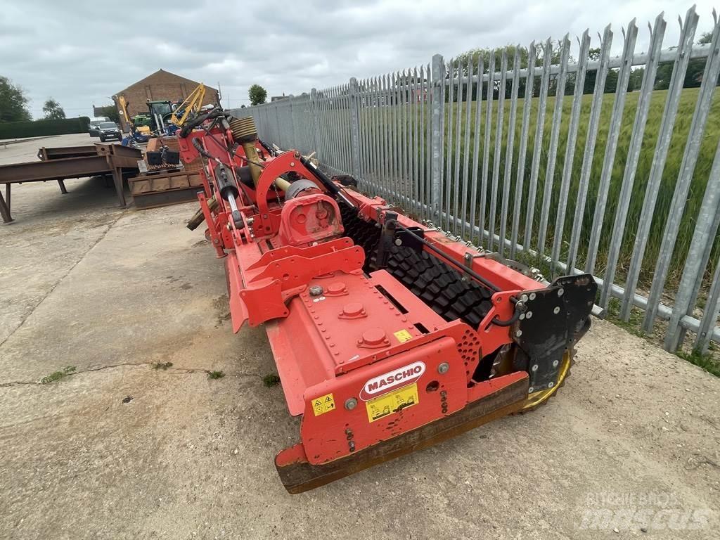 Maschio AQUILA 6M Üniversal ekim makinasi