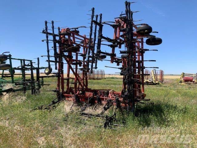 Case IH 5850 Tas toplama makinasi