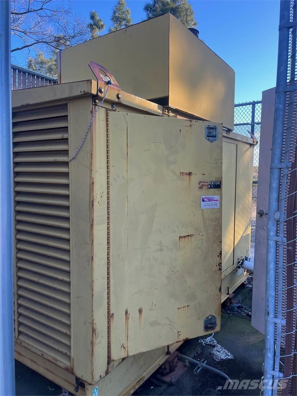 CAT 400 KW Diger
