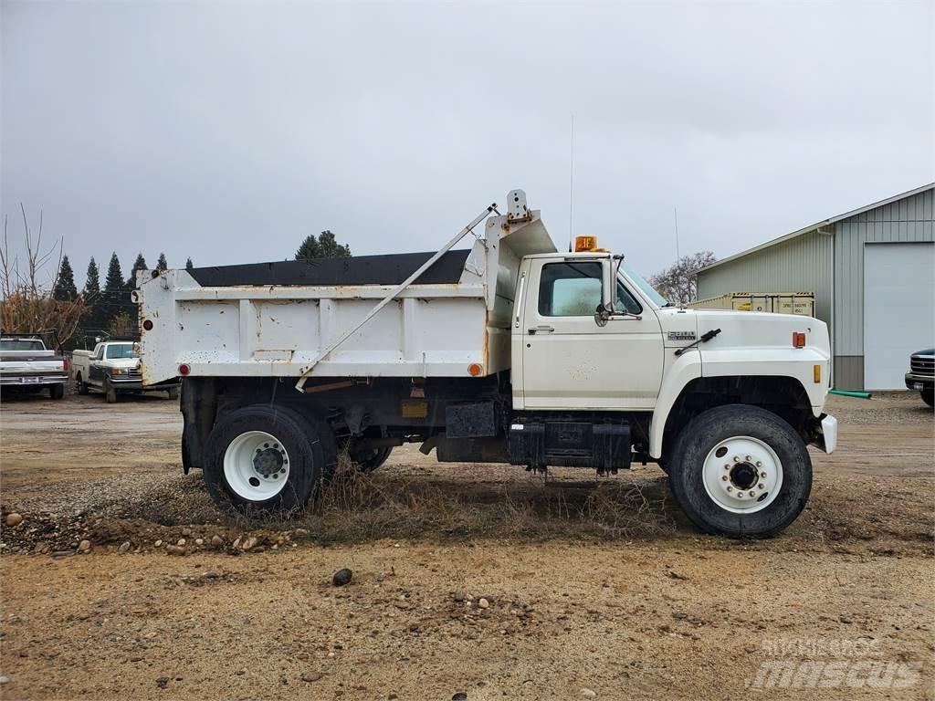 Ford F800 Diger kamyonlar