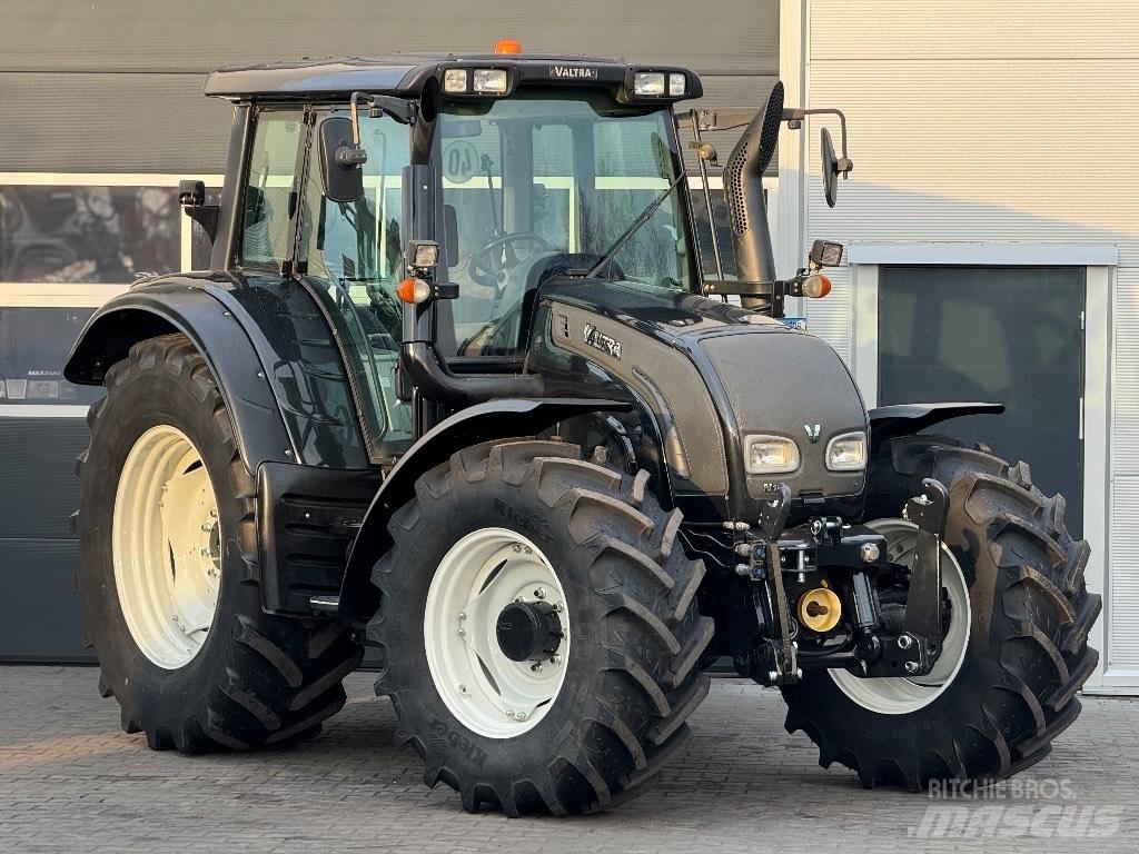 Valtra N 122 V Traktörler