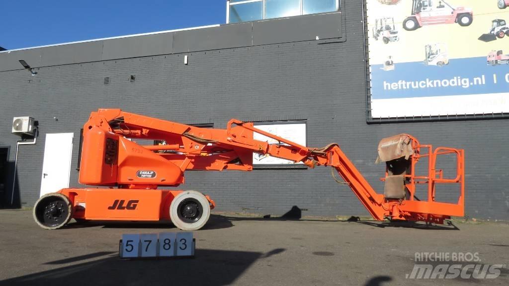 JLG E400AJPN Körüklü personel platformları