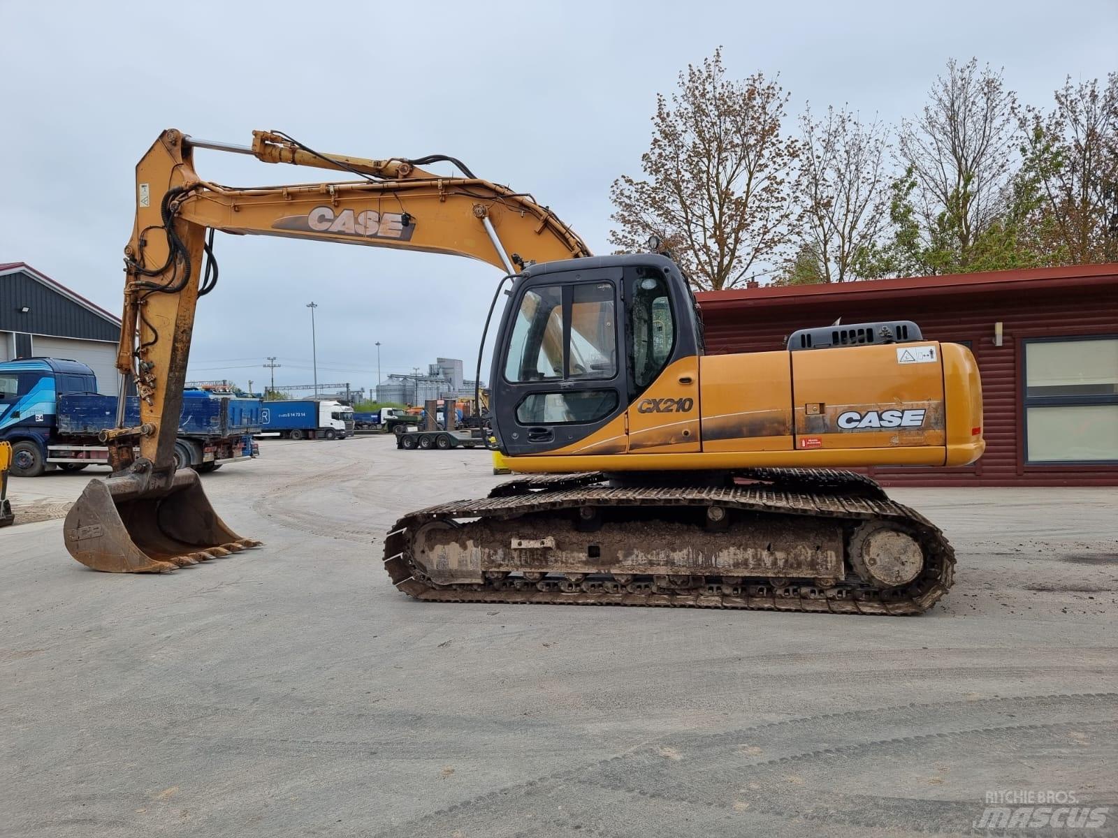 CASE CX 210 LC Paletli ekskavatörler