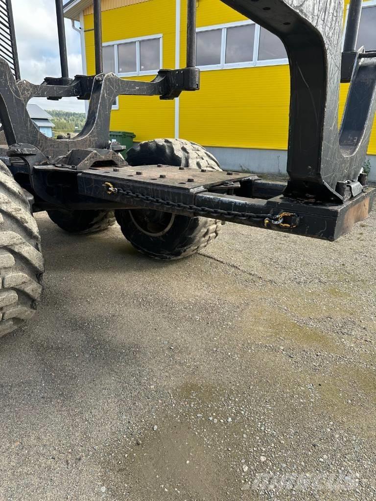 Komatsu 875 Tomruk yükleyici traktörler