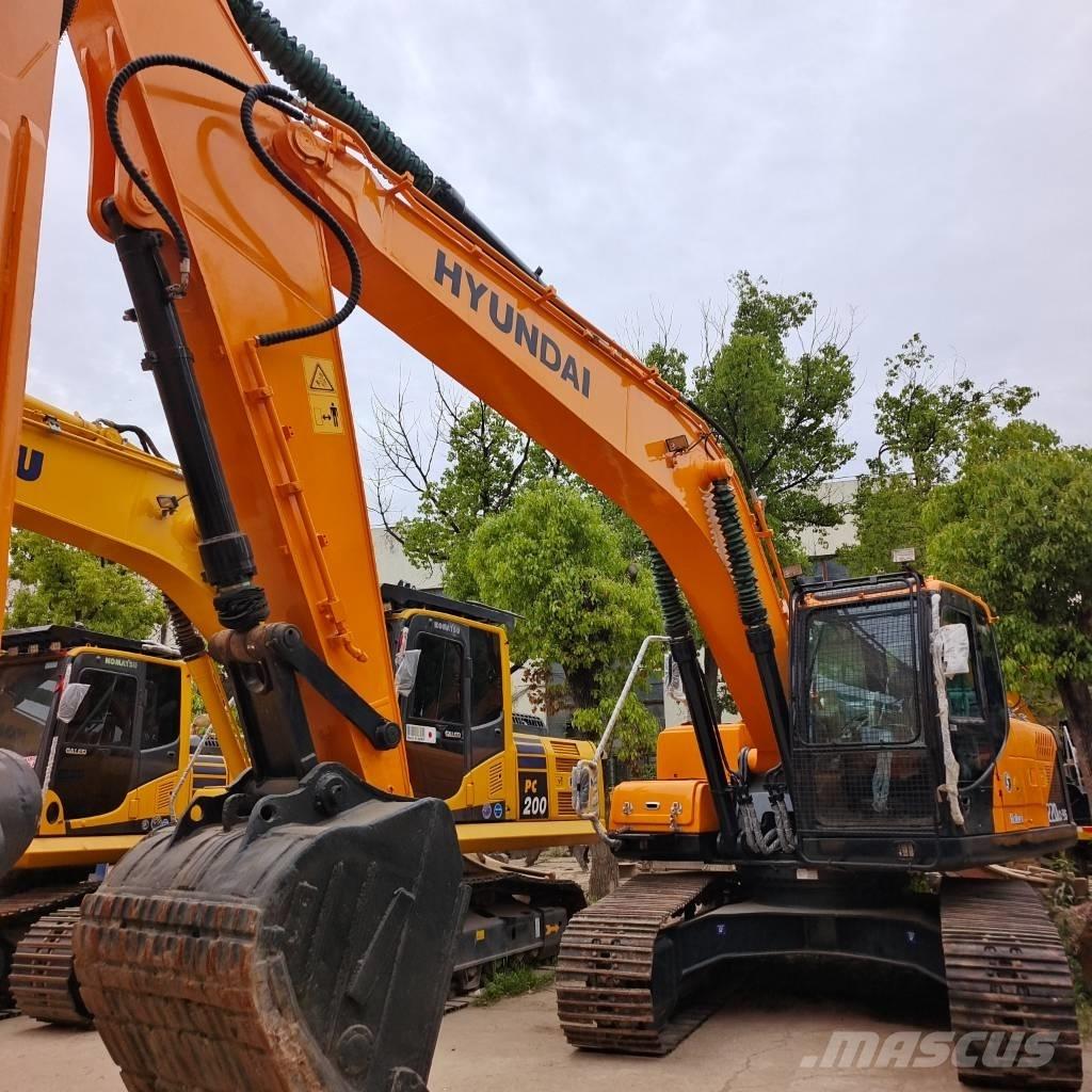 Hyundai 225LC-9T Paletli ekskavatörler