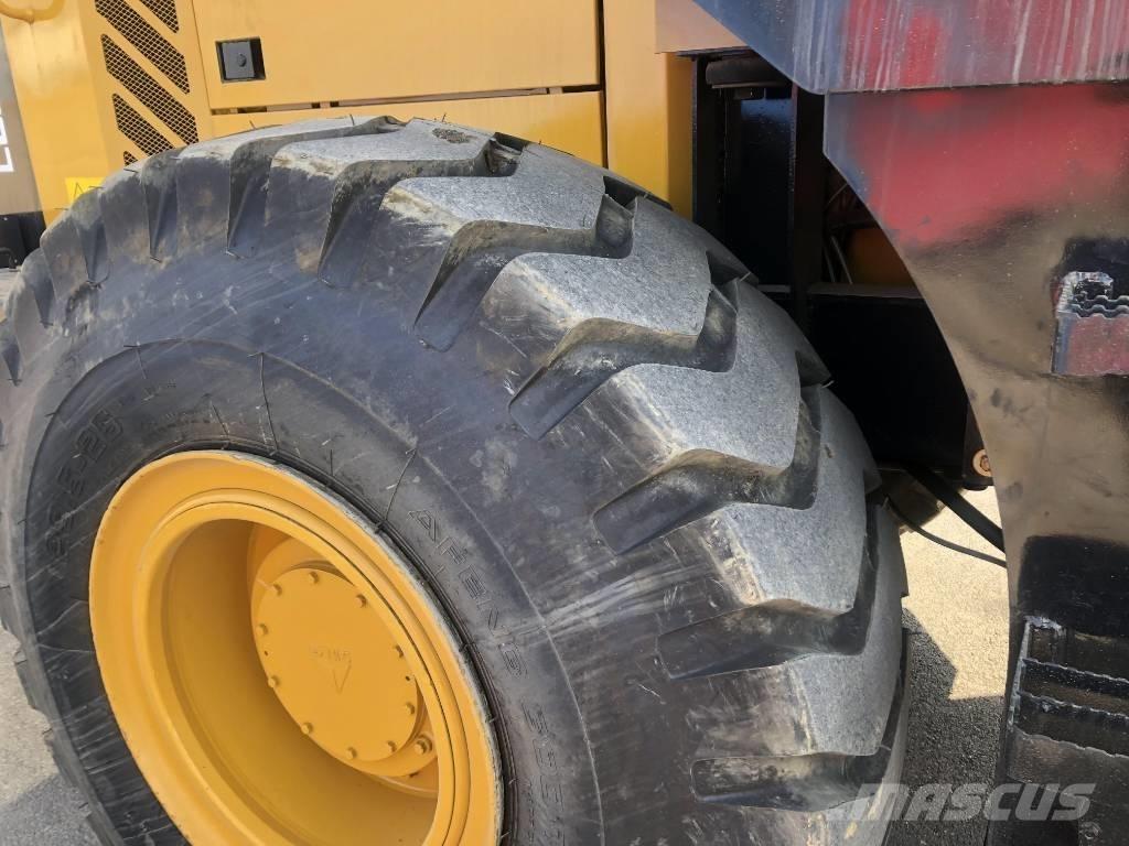 SDLG 956L Tekerlekli yükleyiciler